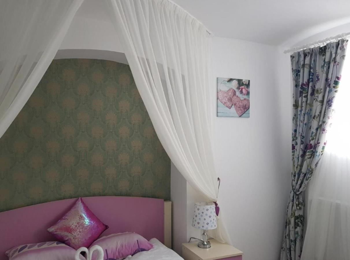 Wall St House Sibiu Eksteriør bilde