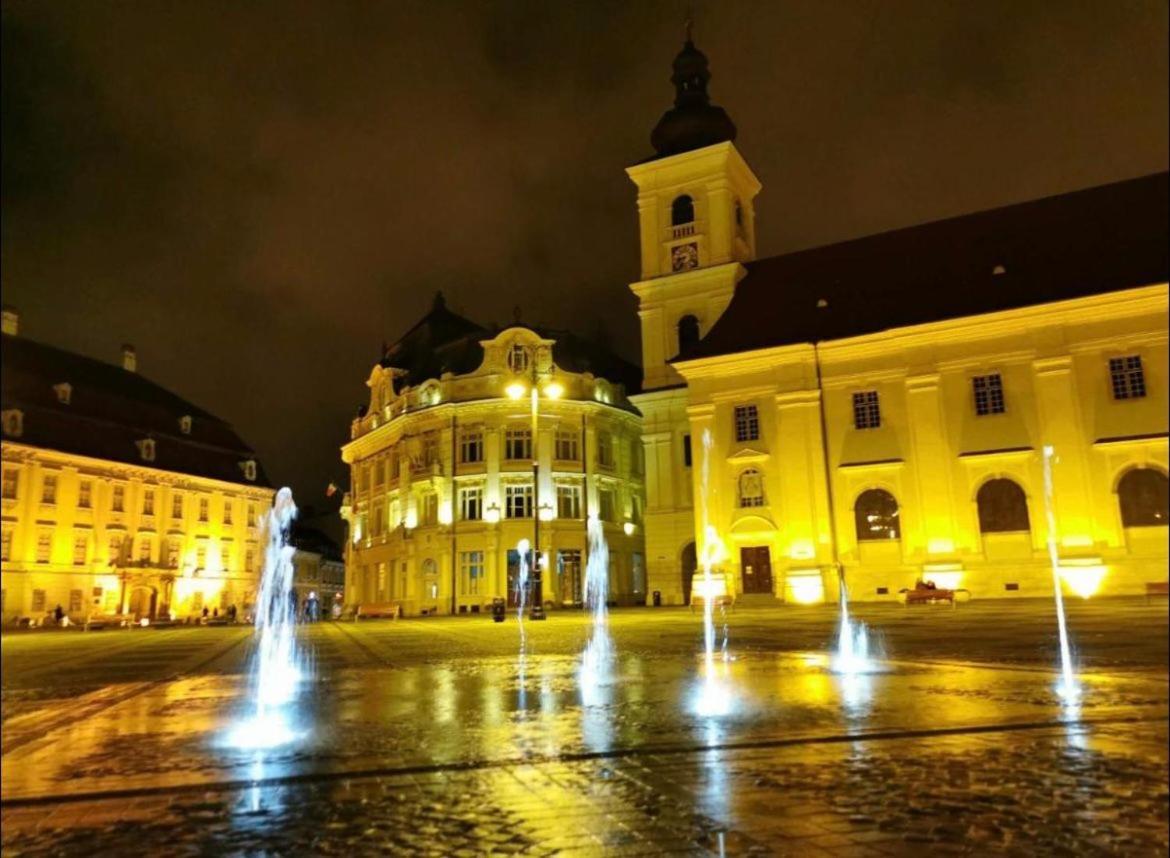 Wall St House Sibiu Eksteriør bilde
